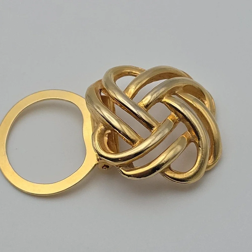 Vtg 65 Yr Old LIEBA USA Love Knot Scarf Clip Dress Clip Filigree Gold Plate